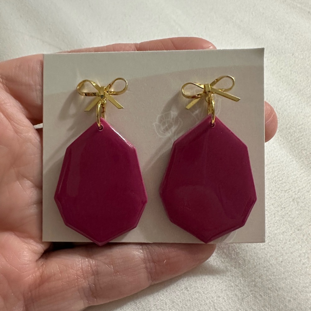Brand New Magenta Geometric polymer clay Earrings with Gold Bows